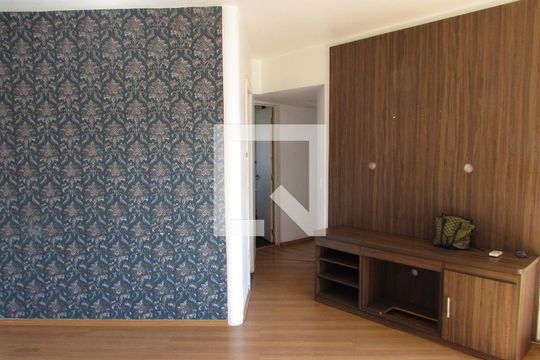 Sala de apartamento à venda com 2 quartos, 75m² em Vila Andrade, São Paulo