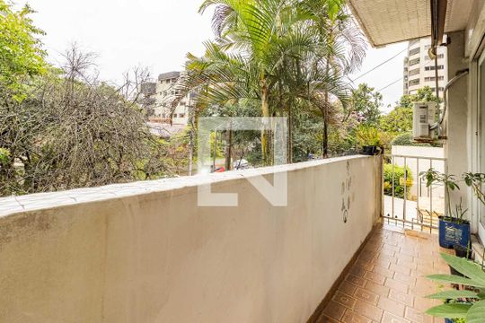 Sacada de apartamento à venda com 3 quartos, 130m² em Bela Vista, Porto Alegre