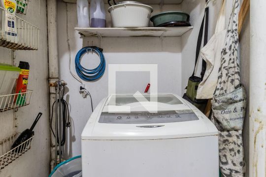 Area de Serviço de apartamento à venda com 3 quartos, 130m² em Bela Vista, Porto Alegre
