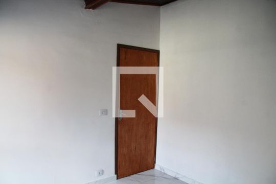 Quarto 02 de casa para alugar com 2 quartos, 80m² em Parque Continental I, Guarulhos