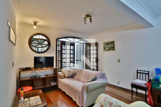 Sala de casa à venda com 4 quartos, 180m² em Luz, São Paulo