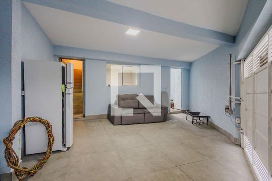 Garagem de casa à venda com 3 quartos, 126m² em Vila Ida, São Paulo
