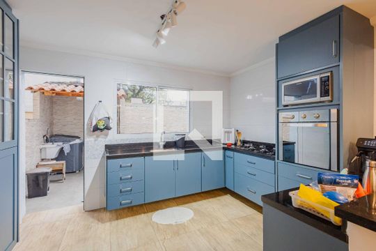 Cozinha de casa à venda com 3 quartos, 126m² em Vila Ida, São Paulo