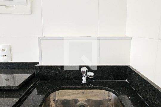 Área de Serviço de apartamento à venda com 1 quarto, 26m² em Jardim Itacolomi, São Paulo