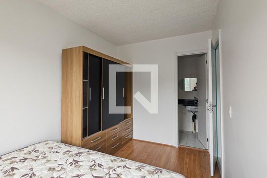 Suite de apartamento à venda com 1 quarto, 26m² em Jardim Itacolomi, São Paulo