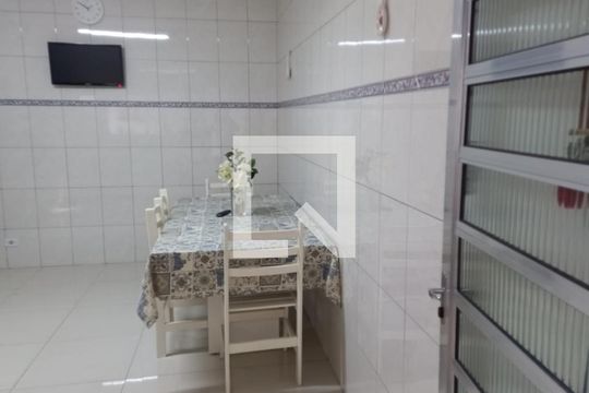Cozinha de casa para alugar com 3 quartos, 230m² em Parque Continental, Guarulhos