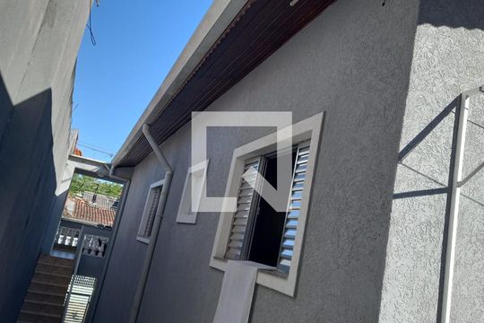 Área Externa de casa para alugar com 3 quartos, 230m² em Parque Continental, Guarulhos
