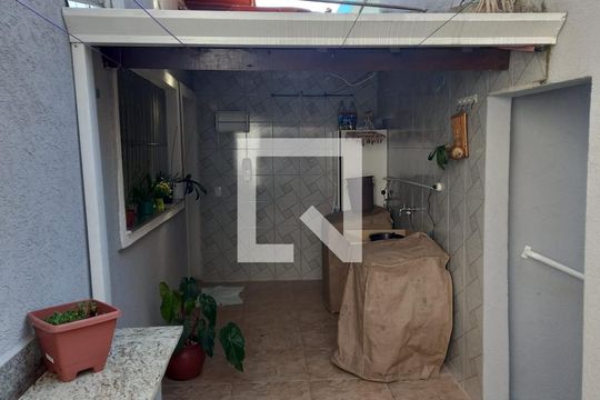 Área de Serviço de casa para alugar com 3 quartos, 230m² em Parque Continental, Guarulhos
