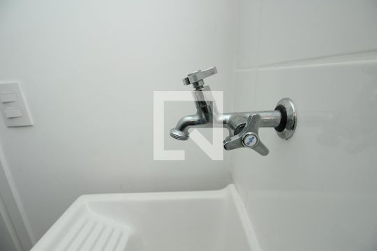 Área de Serviço de apartamento para alugar com 1 quarto, 25m² em Paraisópolis, São Paulo