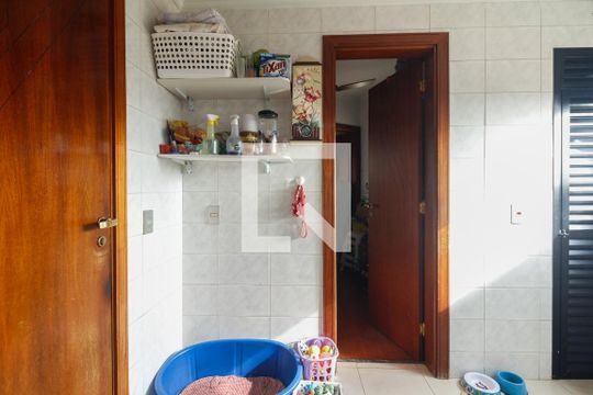 Área de Serviço  de apartamento à venda com 3 quartos, 122m² em Vila Carrão, São Paulo