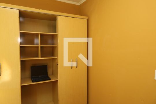 Quarto 2 de casa para alugar com 3 quartos, 180m² em Cidade Líder, São Paulo