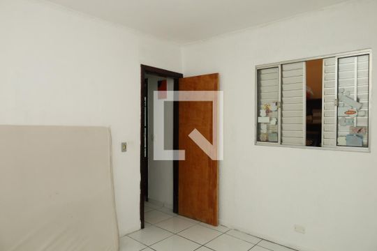 Quarto 1 de casa para alugar com 3 quartos, 180m² em Cidade Líder, São Paulo
