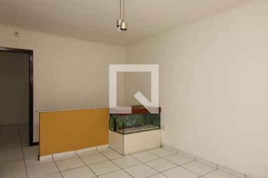 Sala de casa para alugar com 3 quartos, 180m² em Cidade Líder, São Paulo