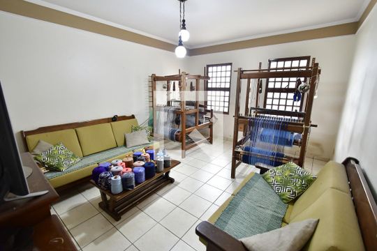 Sala / Atelier de casa à venda com 3 quartos, 202m² em Parque Alto Taquaral, Campinas