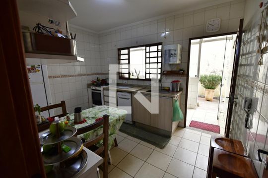 Cozinha de casa à venda com 3 quartos, 202m² em Parque Alto Taquaral, Campinas