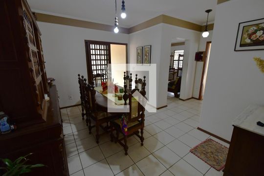 Sala de casa à venda com 3 quartos, 202m² em Parque Alto Taquaral, Campinas