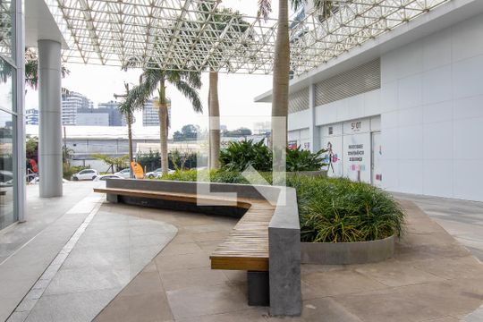Área comum de apartamento à venda com 1 quarto, 40m² em Chácara das Pedras, Porto Alegre