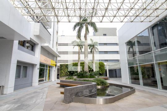 Área comum de apartamento à venda com 1 quarto, 40m² em Chácara das Pedras, Porto Alegre