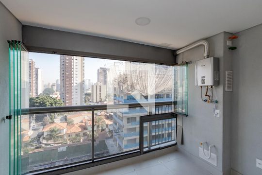 Varanda de kitnet/studio à venda com 1 quarto, 29m² em Jardim das Acácias, São Paulo
