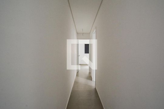 Corredor de apartamento à venda com 3 quartos, 140m² em Jardim Bela Vista, Santo André