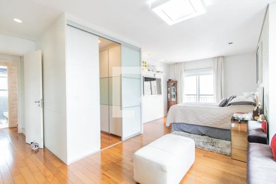 Apartamento à venda com 6 quartos, 216m² em Jardim Vila Mariana, São Paulo