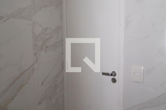 Banheiro da Suíte de apartamento à venda com 2 quartos, 65m² em Vila Ema, São Paulo