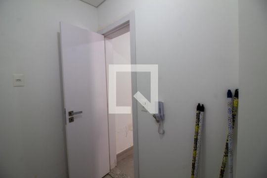 Quarto de Serviço de casa à venda com 3 quartos, 416m² em Jardim dos Estados, São Paulo