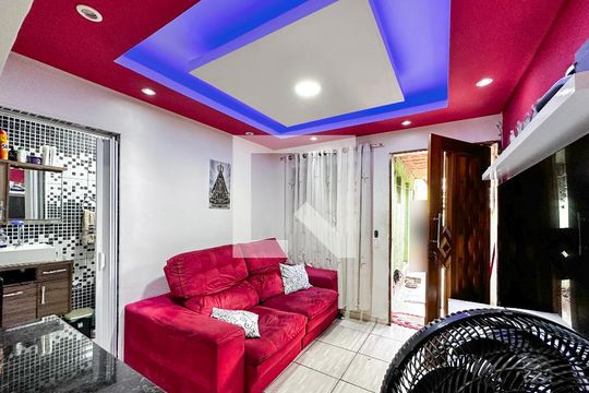 Sala de casa à venda com 3 quartos, 120m² em Santo Amaro, São Paulo