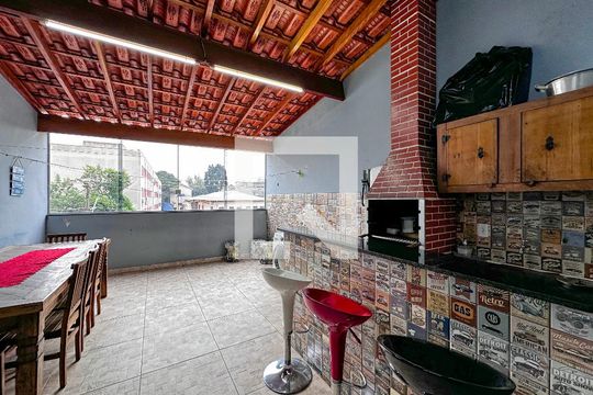 Churrasqueira de casa à venda com 3 quartos, 120m² em Santo Amaro, São Paulo