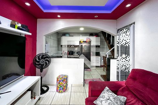 Sala de casa à venda com 3 quartos, 120m² em Santo Amaro, São Paulo