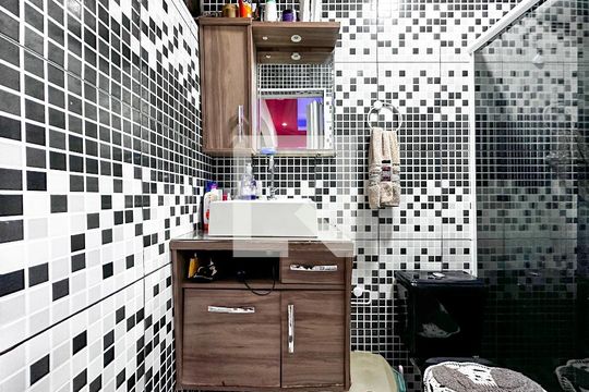 Banheiro de casa à venda com 3 quartos, 120m² em Santo Amaro, São Paulo