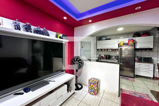 Sala de casa à venda com 3 quartos, 120m² em Santo Amaro, São Paulo
