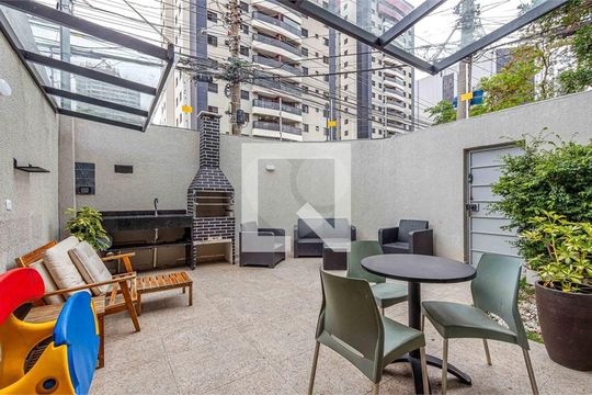 Casa à venda com 6 quartos, 177m² em Santo Amaro, São Paulo