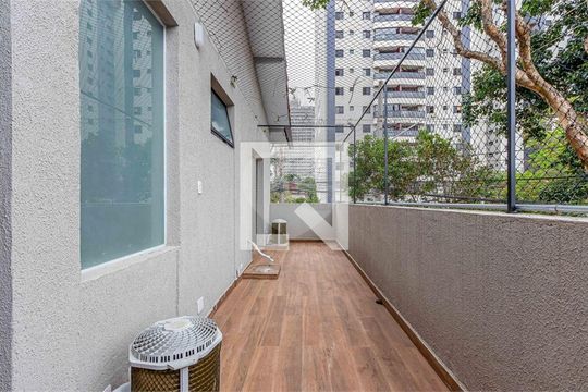 Casa à venda com 6 quartos, 177m² em Santo Amaro, São Paulo