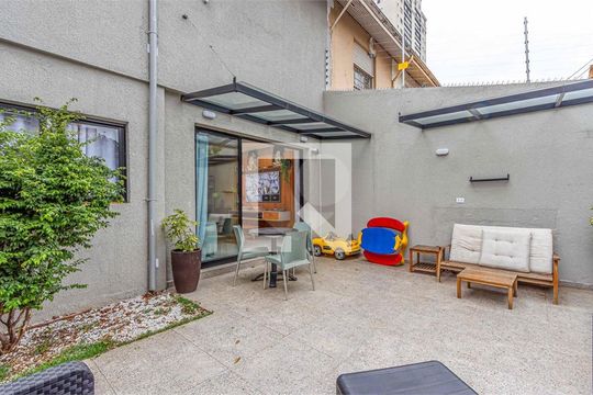 Casa à venda com 6 quartos, 177m² em Santo Amaro, São Paulo