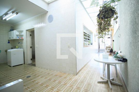 Área externa  de casa para alugar com 3 quartos, 250m² em Vila Prudente, São Paulo