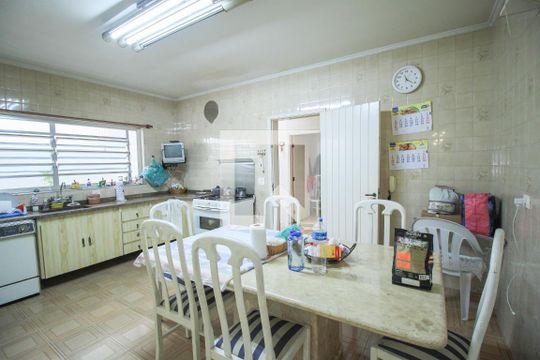 Cozinha de casa para alugar com 3 quartos, 250m² em Vila Prudente, São Paulo