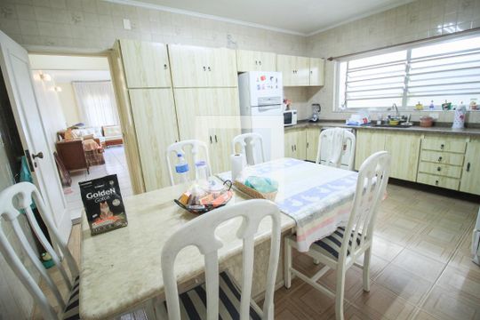 Cozinha de casa para alugar com 3 quartos, 250m² em Vila Prudente, São Paulo