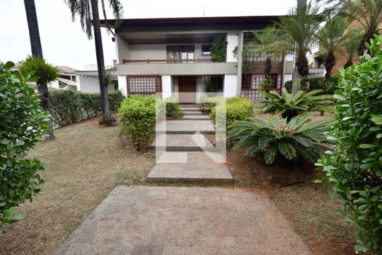 Fachada de casa à venda com 7 quartos, 986m² em Parque Taquaral, Campinas