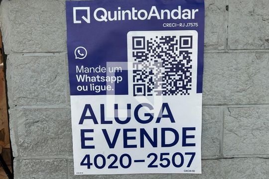 Plaquinha de apartamento à venda com 2 quartos, 86m² em Pilares, Rio de Janeiro