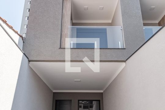 Fachada Interna de casa à venda com 3 quartos, 156m² em Vila Carrão, São Paulo