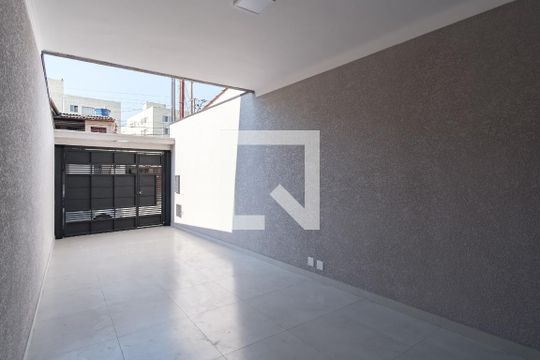 Garagem de casa à venda com 3 quartos, 156m² em Vila Carrão, São Paulo