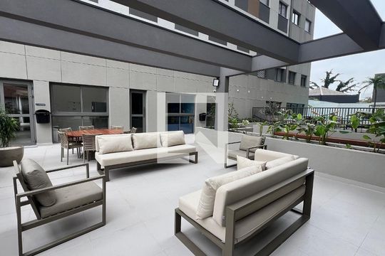 Área comum de kitnet/studio à venda com 1 quarto, 24m² em Pinheiros, São Paulo