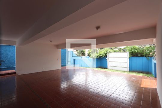 Garagem de casa à venda com 3 quartos, 574m² em Aclimação, São Paulo