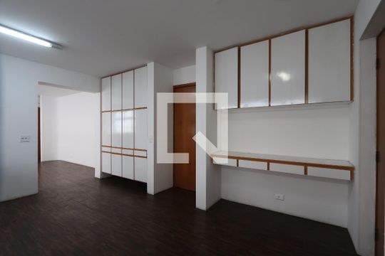 Cozinha de casa à venda com 3 quartos, 574m² em Aclimação, São Paulo