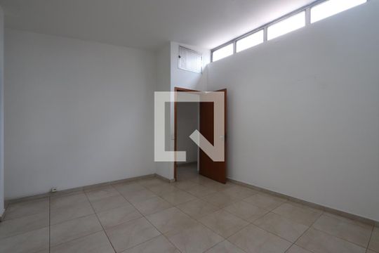 Suíte 1 de casa à venda com 3 quartos, 574m² em Aclimação, São Paulo