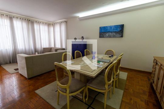Sala de casa à venda com 5 quartos, 580m² em Alto da Lapa, São Paulo