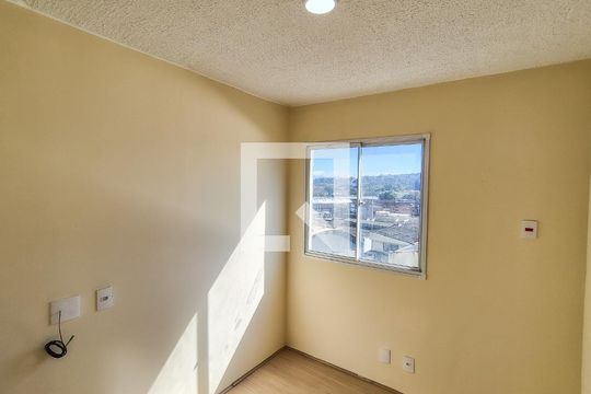 Quarto de apartamento para alugar com 2 quartos, 52m² em Ramos, Rio de Janeiro