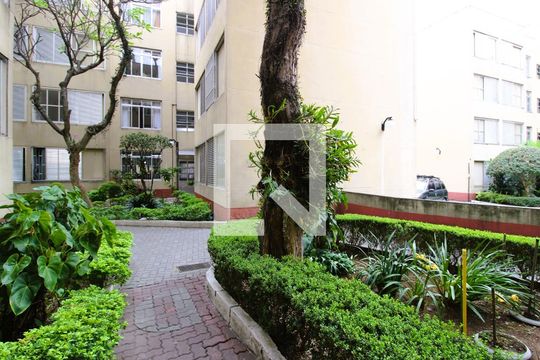 Área comum de apartamento para alugar com 2 quartos, 60m² em Vila Constança, São Paulo