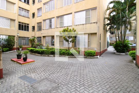 Área comum de apartamento para alugar com 2 quartos, 60m² em Vila Constança, São Paulo